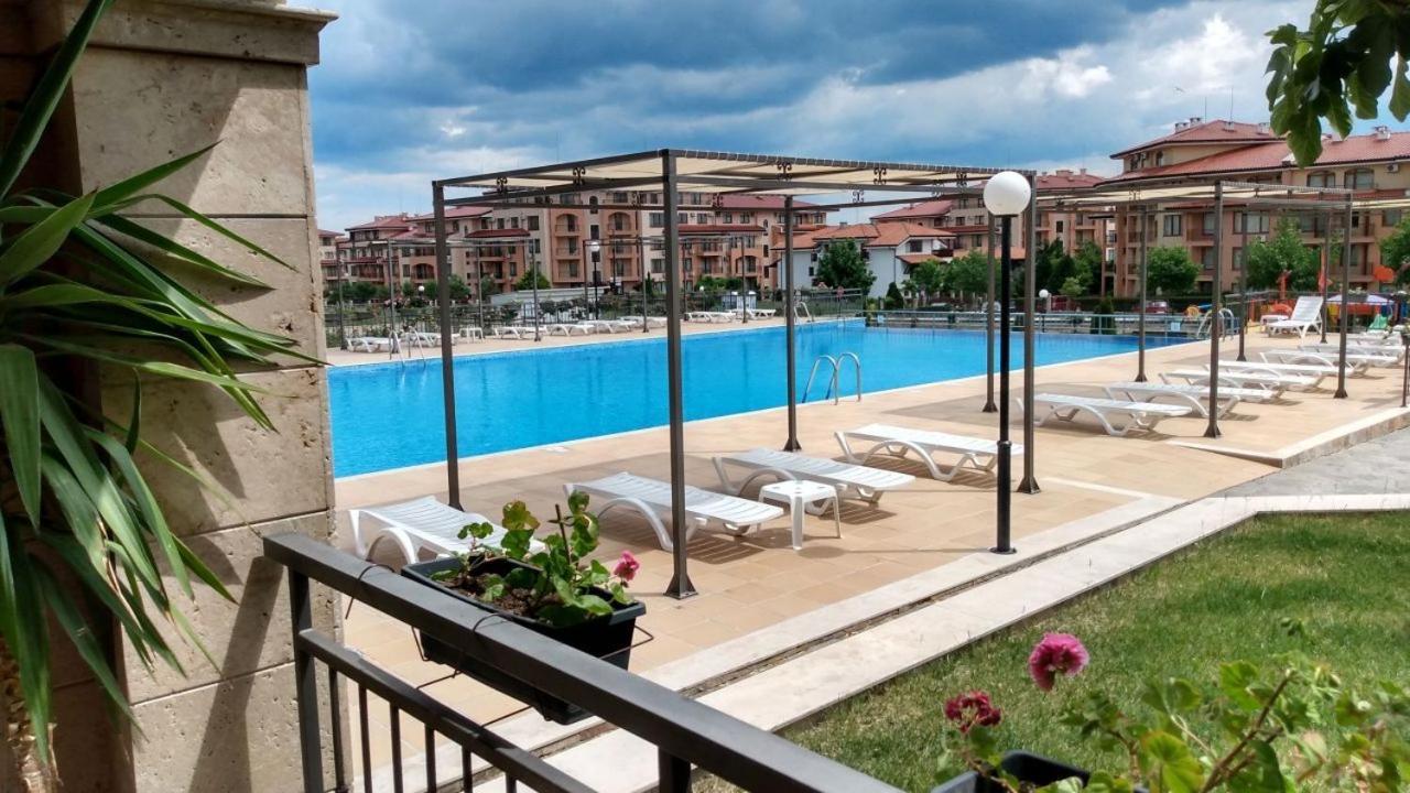 Charming Studio In Sorrento Sole Mare Sveti Vlas Εξωτερικό φωτογραφία