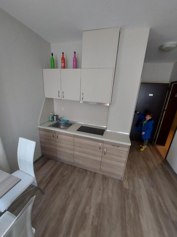 Charming Studio In Sorrento Sole Mare Sveti Vlas Εξωτερικό φωτογραφία
