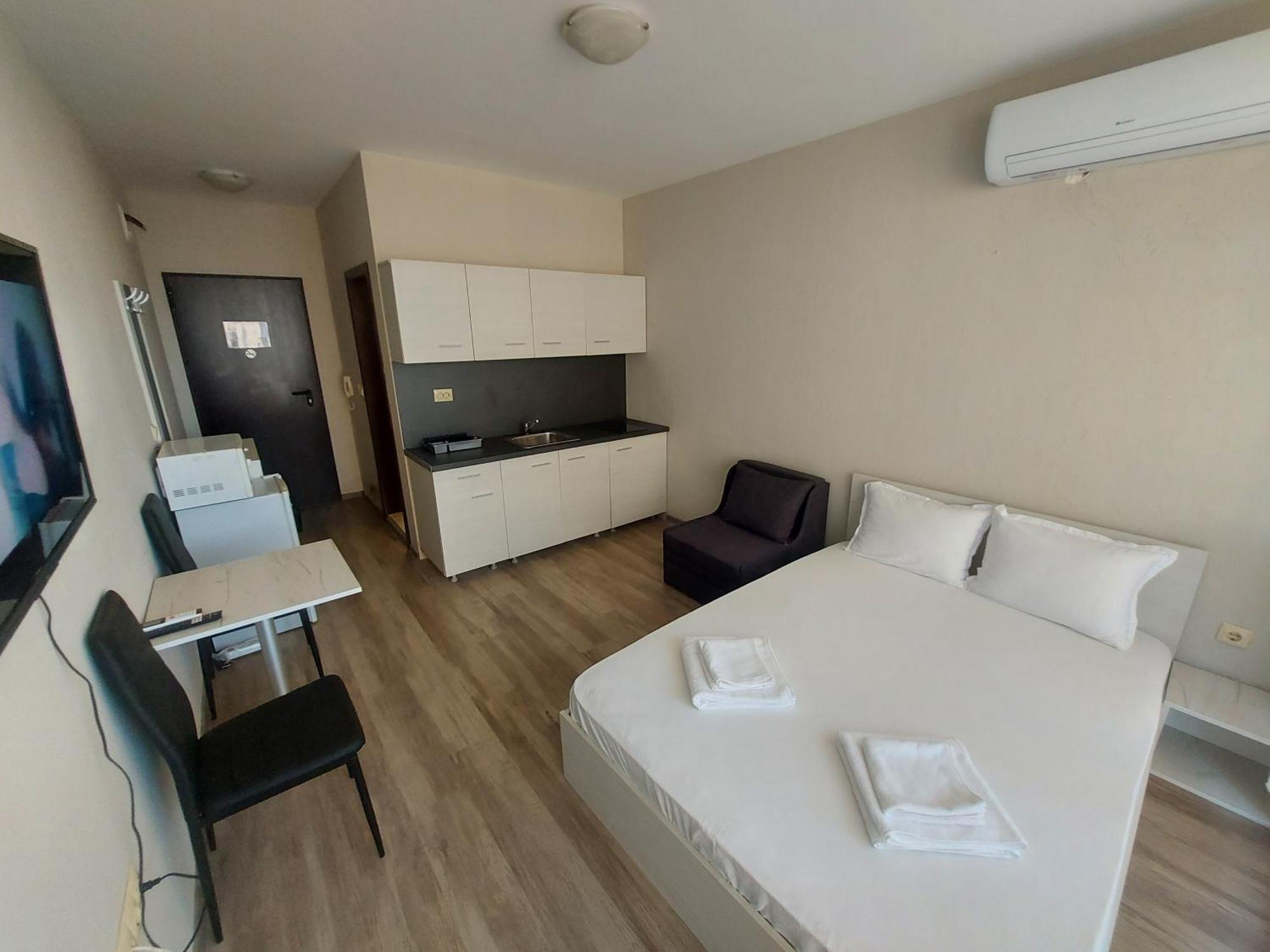 Charming Studio In Sorrento Sole Mare Sveti Vlas Εξωτερικό φωτογραφία